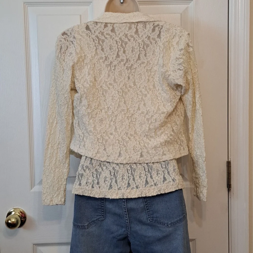 2-pc Lace Top Set - Picture 9 of 12